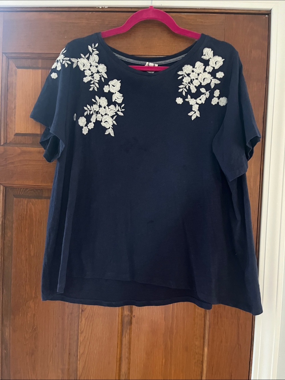 Navy Floral Embroidered Short Sleeve Women's Tee